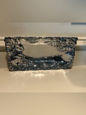 Arthur Court Bunny/Cabbage Bread Tray